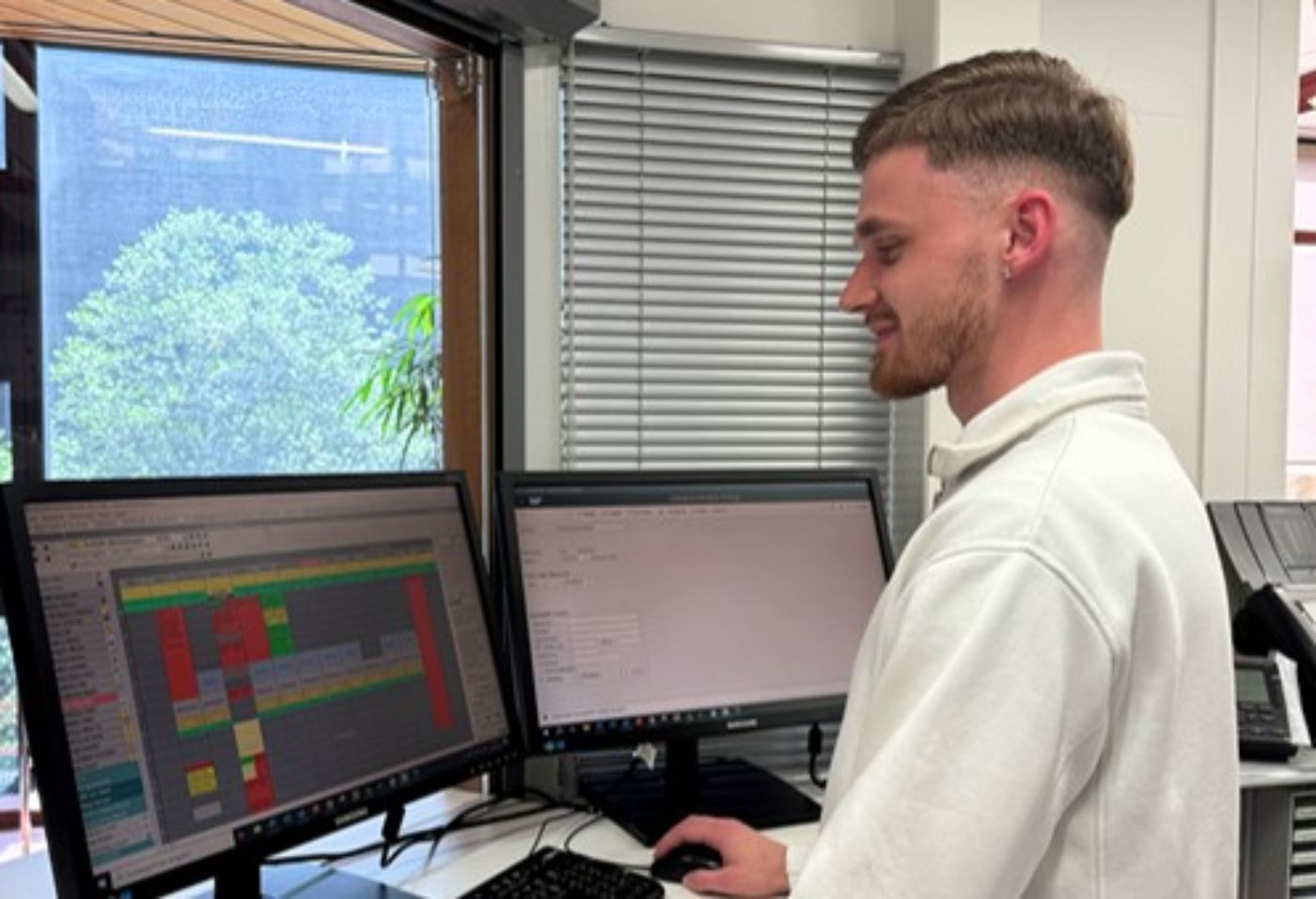 Filip Matovic comme testimonial pour l'apprentissage d'assistant de bureau AFP