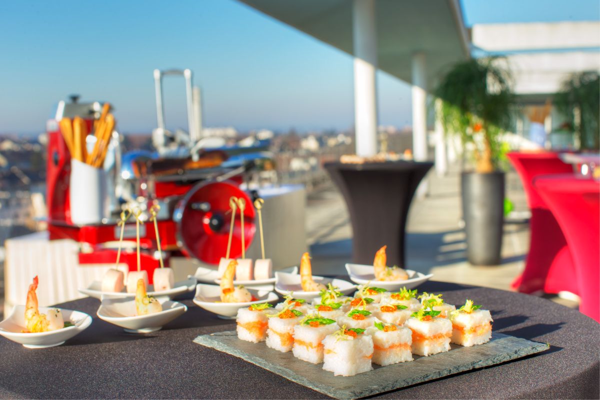 Fingerfood auf Dachterrasse 