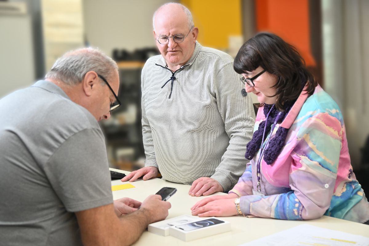 Motorrad vor Krankenhaus in Tabora.