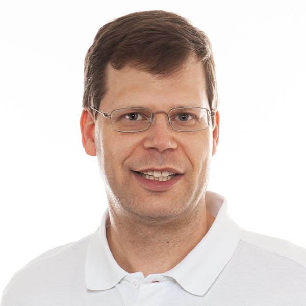 Dr. Patrick Bättig, Oberarzt Diagnostische Hämatologie und Fachleiter Morphologie  Hämatologie
