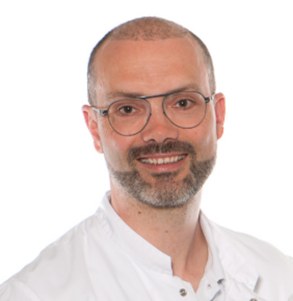 PD Dr. Kühl verstärkt die Arzneimittelkommission