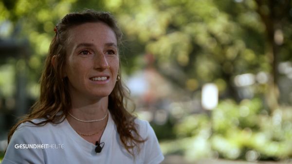 Migraines severely restrict the lives of many people, including Anysia Rempert. After many years of almost daily migraine attacks, she finally found the right, individual support and effective treatment that significantly alleviated her migraines at the headache consultation with PD Dr. Athina Papadopoulou at the University Hospital Basel.